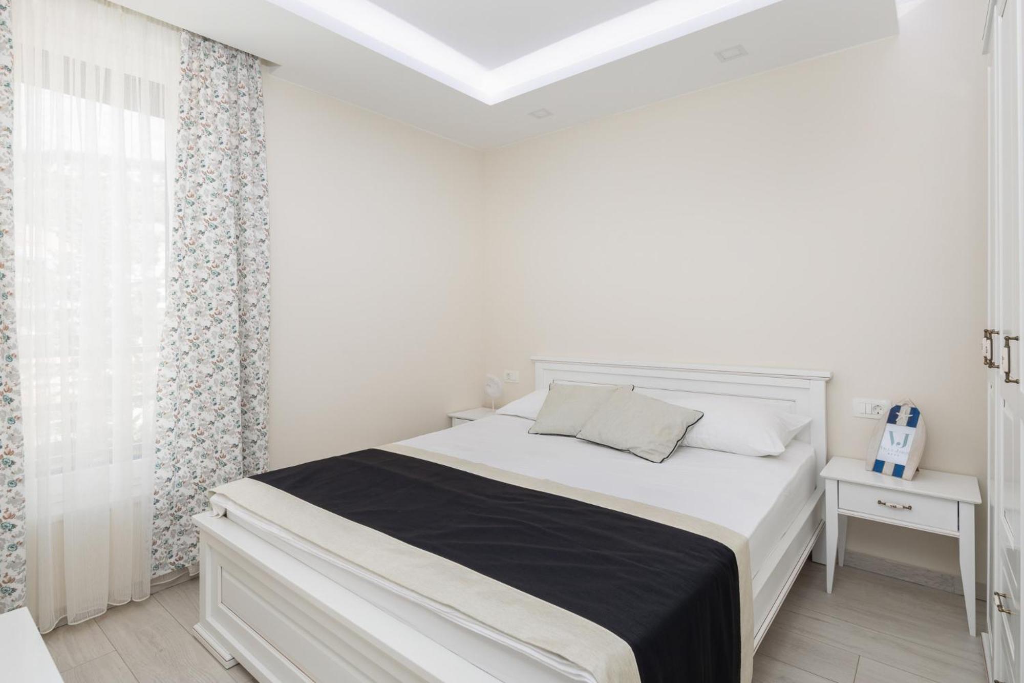 Apartment Jakov *